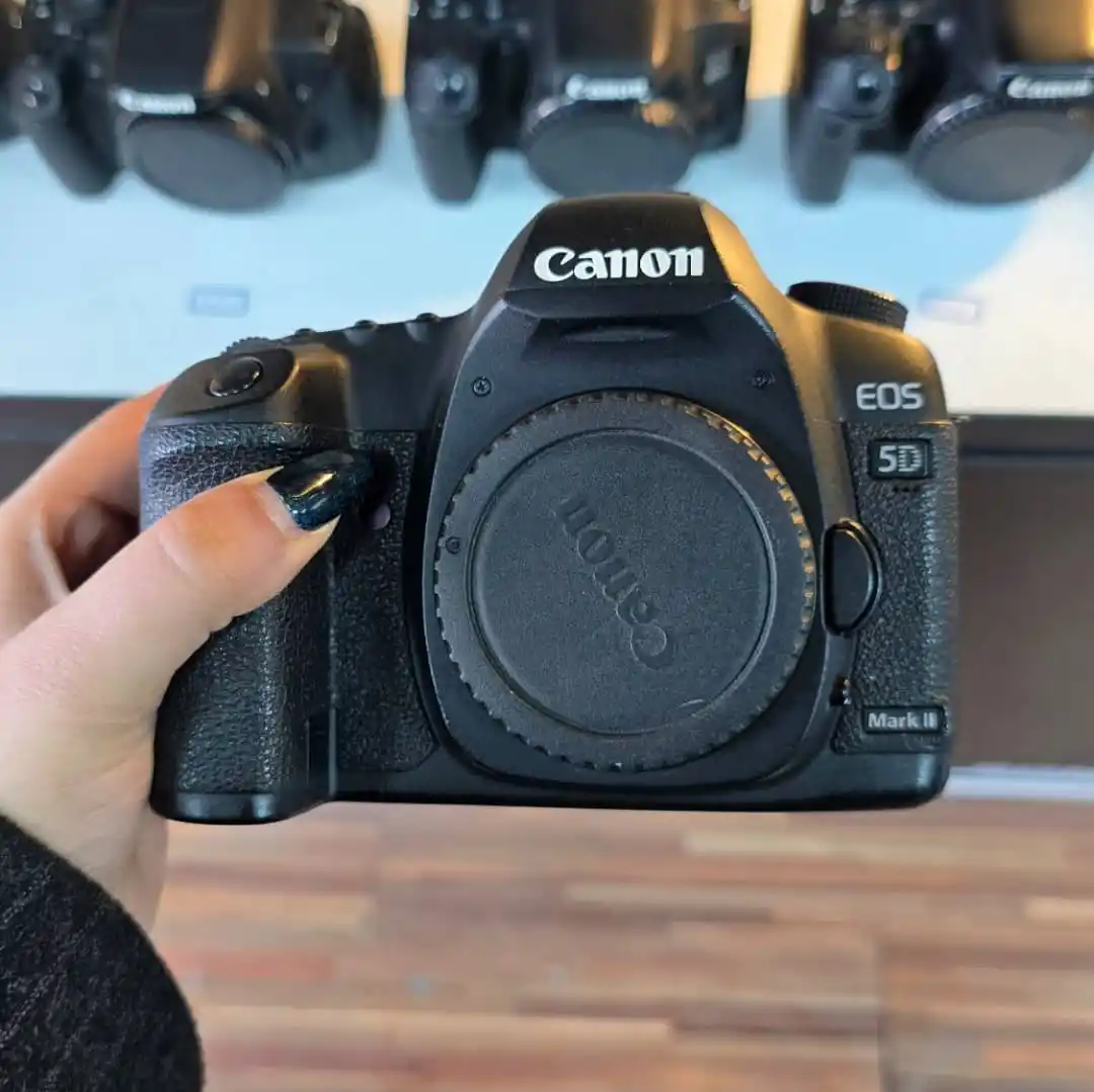 دوربین عکاسی کانن دست دوم Canon EOS 5D Mark II body(شات 35000) دست دو